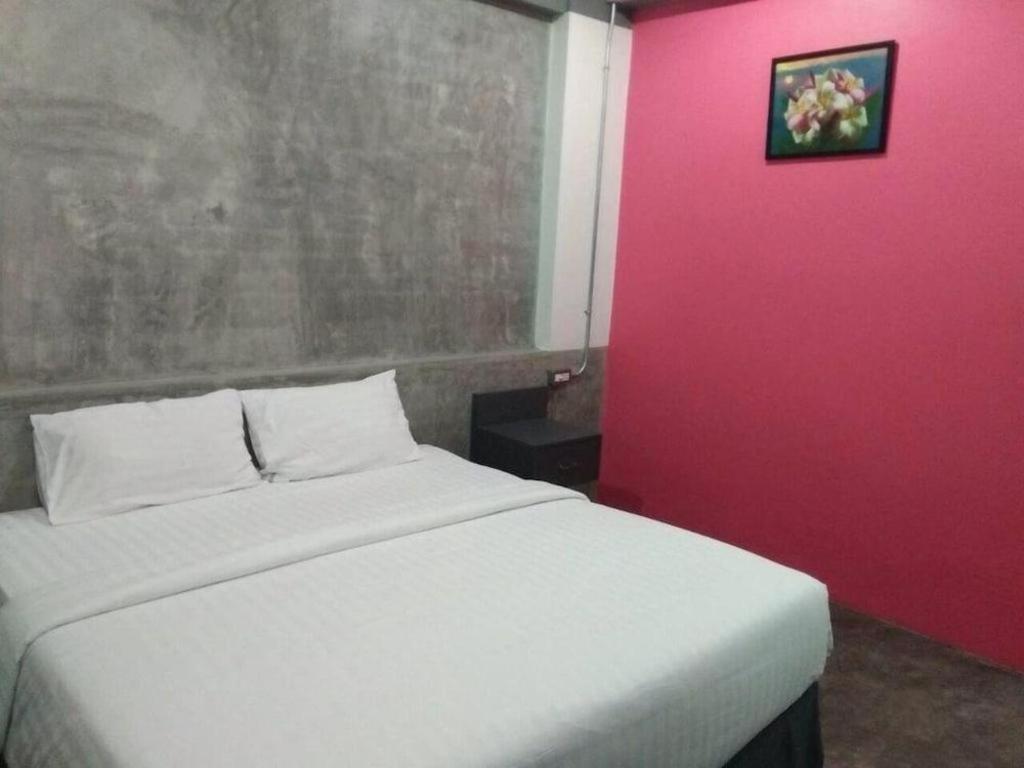 Pornsiri Hotel Sisaket Exterior foto